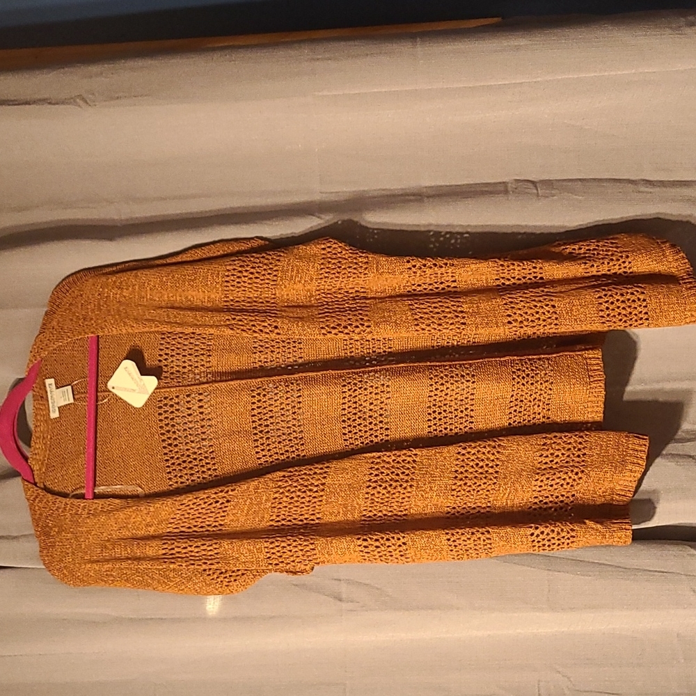 WOMEN'S OPEN FRONT SWEATER CARDIGAN WITH SHORT BAT SLEEVES